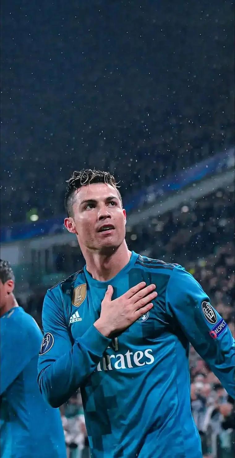 意媒：本次米兰德比创票房新高，单场收入达865万欧元