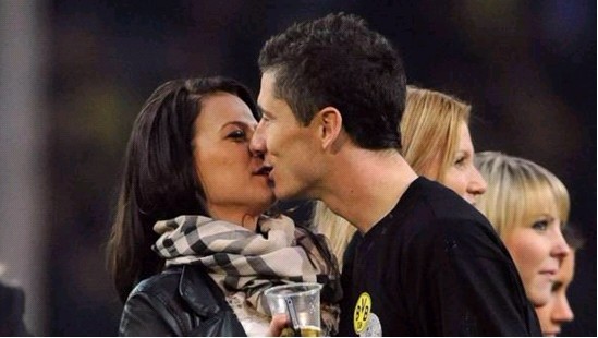 詹姆斯晒与布朗尼打高尔夫：与儿子共度美好时光如今尤为珍贵