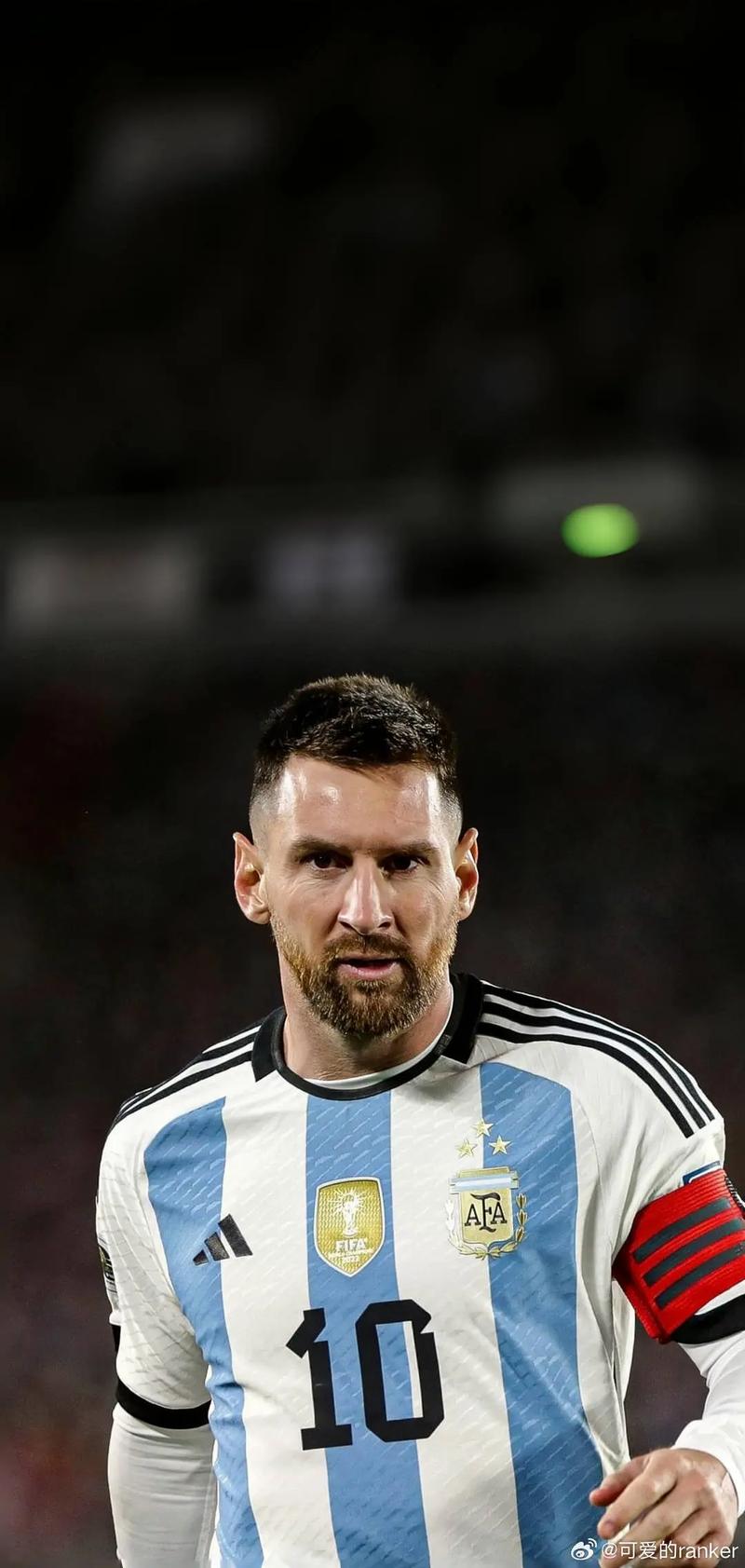 一场3-0让西甲争冠格局大乱，前2只差1分，姆巴佩追平C罗神纪录